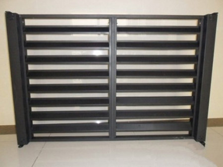 鋅(xin)鋼百葉(ye)窗